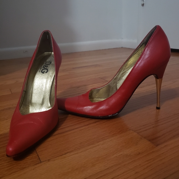 Dolce and Gabbana pumps - Picture 3 of 4